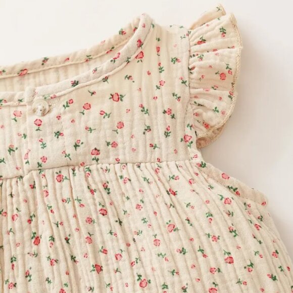 🌼 Sweet, Soft, and Summer-Ready! 🌼 100% Cotton Infant Bodysuit - Picture 3 of 4